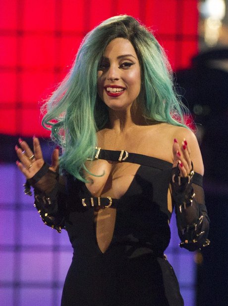 lady-gaga-muchmusic-awards-2011-1-130856